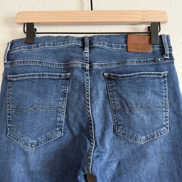 Lucky Brand Sweet Boot Women’s Denim, Size 12 Mid Rise Dark Wash Straight Leg - Picture 3 of 6